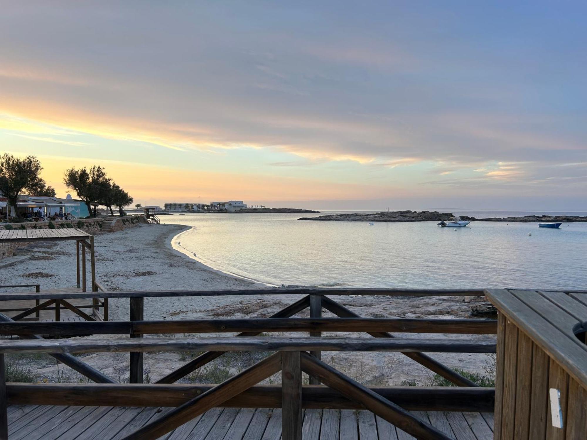 Es Pujols Vista Mare Apartment Ngoại thất bức ảnh