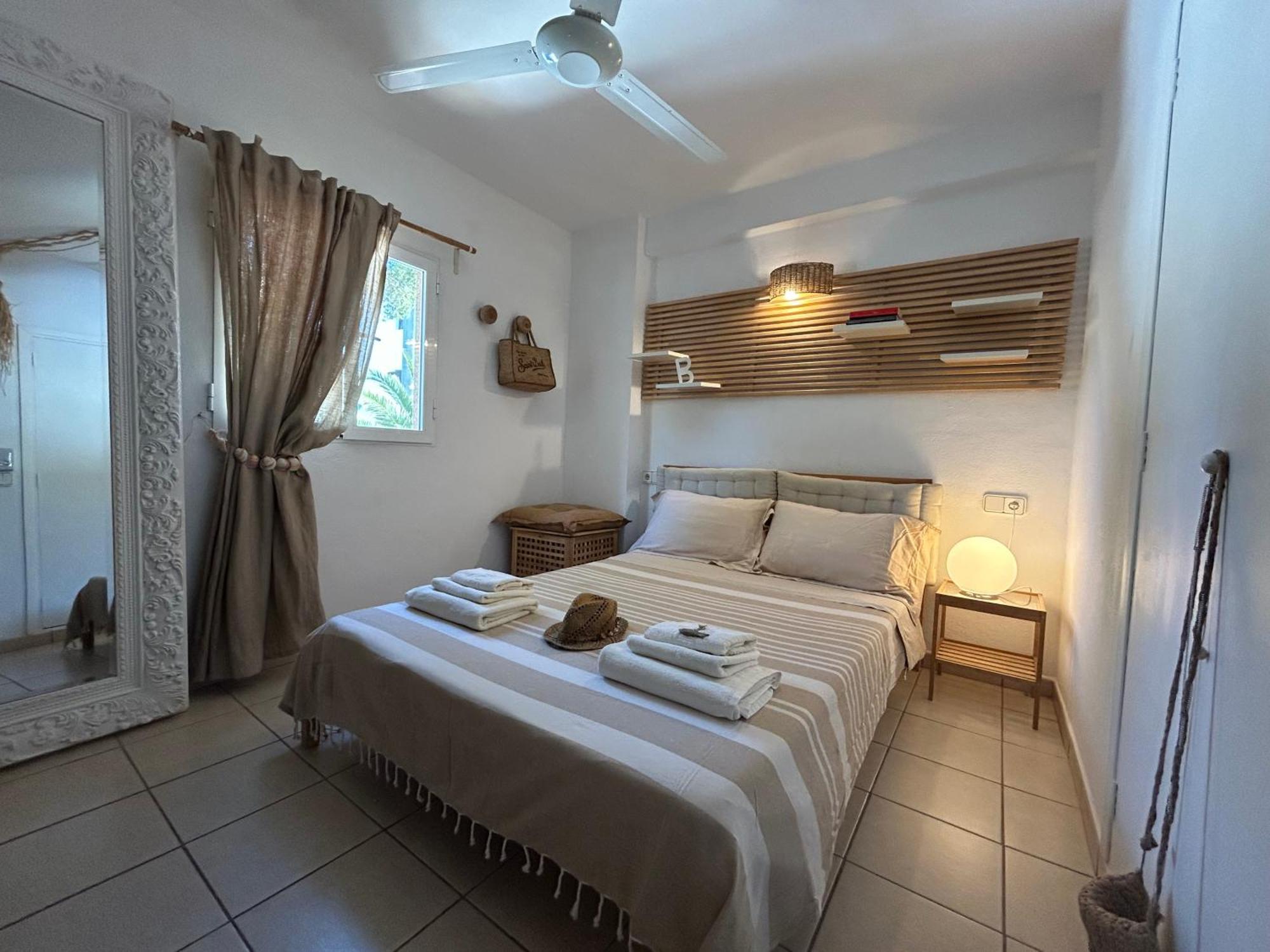 Es Pujols Vista Mare Apartment Ngoại thất bức ảnh