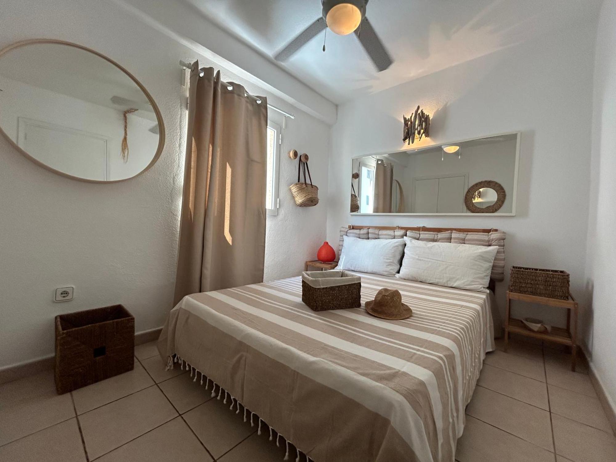 Es Pujols Vista Mare Apartment Ngoại thất bức ảnh