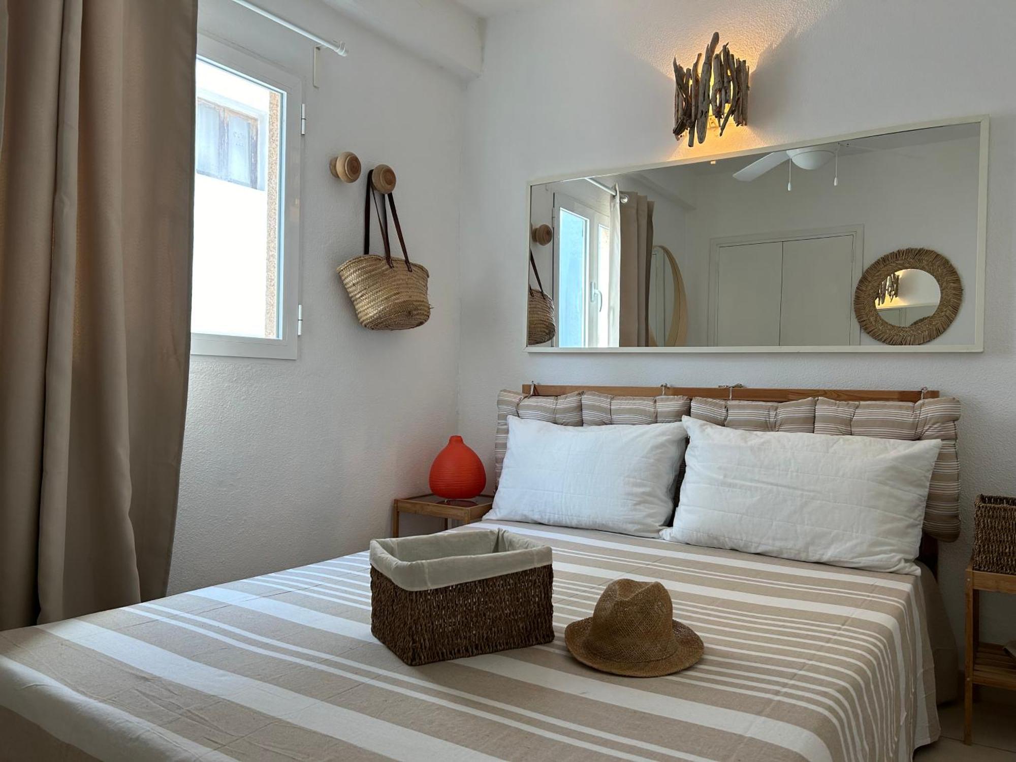 Es Pujols Vista Mare Apartment Ngoại thất bức ảnh